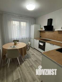 1-к квартира, посуточно, 43м2, 1/1 этаж