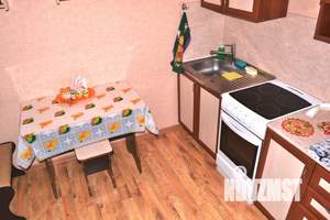 1-к квартира, посуточно, 32м2, 1/10 этаж