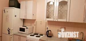 1-к квартира, посуточно, 43м2, 6/16 этаж