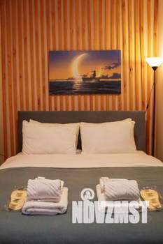 1-к квартира, посуточно, 47м2, 1/1 этаж