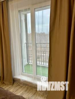 Студия квартира, посуточно, 37м2, 6/10 этаж