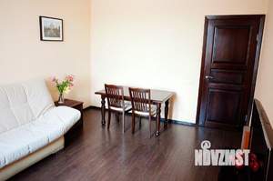 2-к квартира, посуточно, 50м2, 1/1 этаж