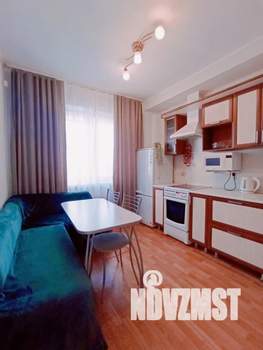 1-к квартира, посуточно, 40м2, 6/10 этаж