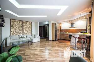 1-к квартира, посуточно, 60м2, 1/1 этаж