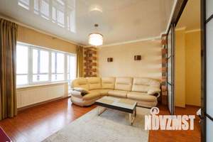 1-к квартира, посуточно, 56м2, 1/1 этаж