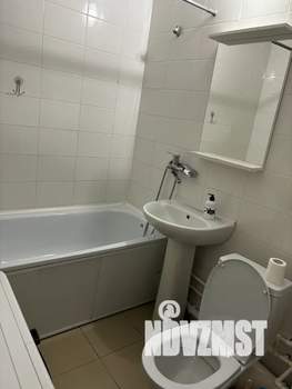 Студия квартира, посуточно, 36м2, 10/10 этаж