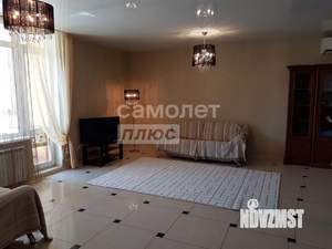 3-к квартира, на длительный срок, 127м2, 1/5 этаж