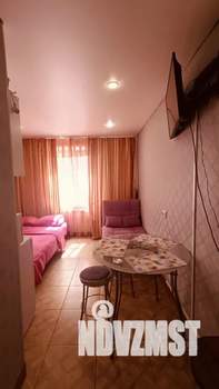 Студия квартира, посуточно, 24м2, 1/9 этаж