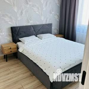 2-к квартира, посуточно, 57м2, 1/1 этаж