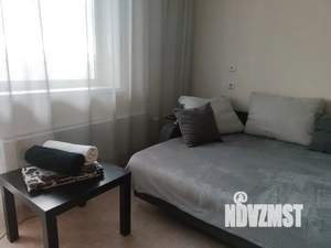 Студия квартира, посуточно, 29м2, 7/10 этаж