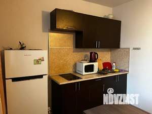 Студия квартира, посуточно, 27м2, 3/10 этаж