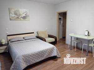 Студия квартира, посуточно, 30м2, 11/17 этаж