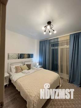 1-к квартира, посуточно, 39м2, 15/16 этаж