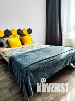 1-к квартира, посуточно, 35м2, 12/17 этаж