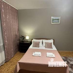 1-к квартира, посуточно, 43м2, 1/1 этаж