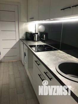 1-к квартира, посуточно, 43м2, 1/1 этаж