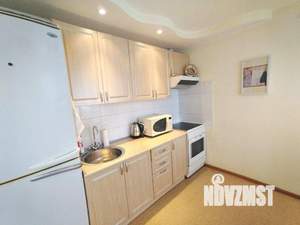 2-к квартира, посуточно, 47м2, 1/1 этаж