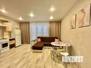 1-к квартира, посуточно, 63м2, 16/20 этаж