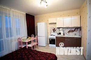 1-к квартира, посуточно, 35м2, 2/10 этаж