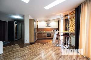 1-к квартира, посуточно, 60м2, 1/1 этаж