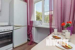 1-к квартира, посуточно, 38м2, 3/5 этаж