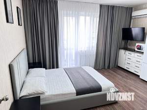 Студия квартира, посуточно, 30м2, 13/20 этаж