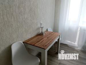 2-к квартира, посуточно, 44м2, 3/3 этаж