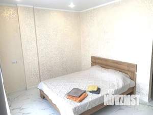 Студия квартира, посуточно, 32м2, 14/23 этаж