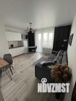 Студия квартира, посуточно, 23м2, 6/18 этаж