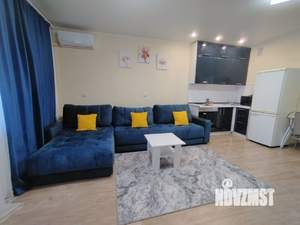 Студия квартира, посуточно, 32м2, 3/21 этаж