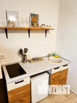 Студия квартира, посуточно, 28м2, 1/10 этаж