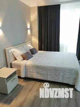 Студия квартира, посуточно, 36м2, 7/20 этаж