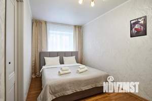 1-к квартира, посуточно, 47м2, 1/1 этаж