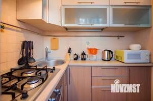 2-к квартира, посуточно, 56м2, 1/1 этаж