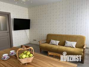 1-к квартира, посуточно, 50м2, 1/1 этаж