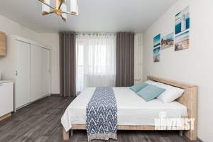 Студия квартира, посуточно, 27м2, 13/19 этаж