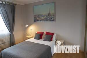 1-к квартира, посуточно, 34м2, 7/9 этаж