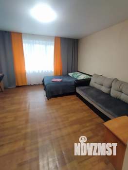 1-к квартира, посуточно, 40м2, 1/10 этаж