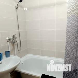 1-к квартира, посуточно, 40м2, 10/10 этаж