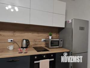 Студия квартира, посуточно, 27м2, 6/10 этаж