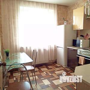 1-к квартира, посуточно, 41м2, 10/10 этаж