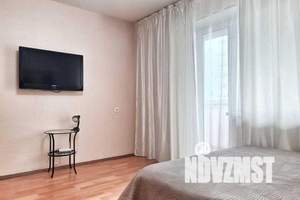 1-к квартира, посуточно, 42м2, 4/10 этаж