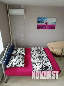 Студия квартира, посуточно, 23м2, 6/10 этаж