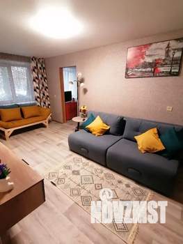 2-к квартира, посуточно, 42м2, 1/5 этаж