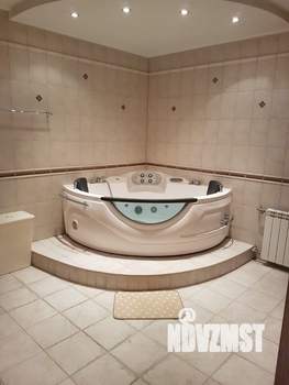 1-к квартира, посуточно, 100м2, 3/6 этаж