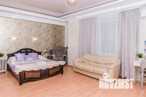 1-к квартира, посуточно, 35м2, 1/1 этаж