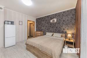 Студия квартира, посуточно, 40м2, 10/10 этаж