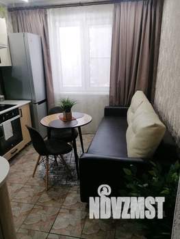 1-к квартира, посуточно, 32м2, 4/9 этаж