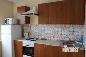 1-к квартира, посуточно, 44м2, 1/1 этаж