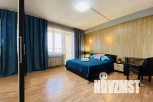 2-к квартира, посуточно, 60м2, 16/17 этаж